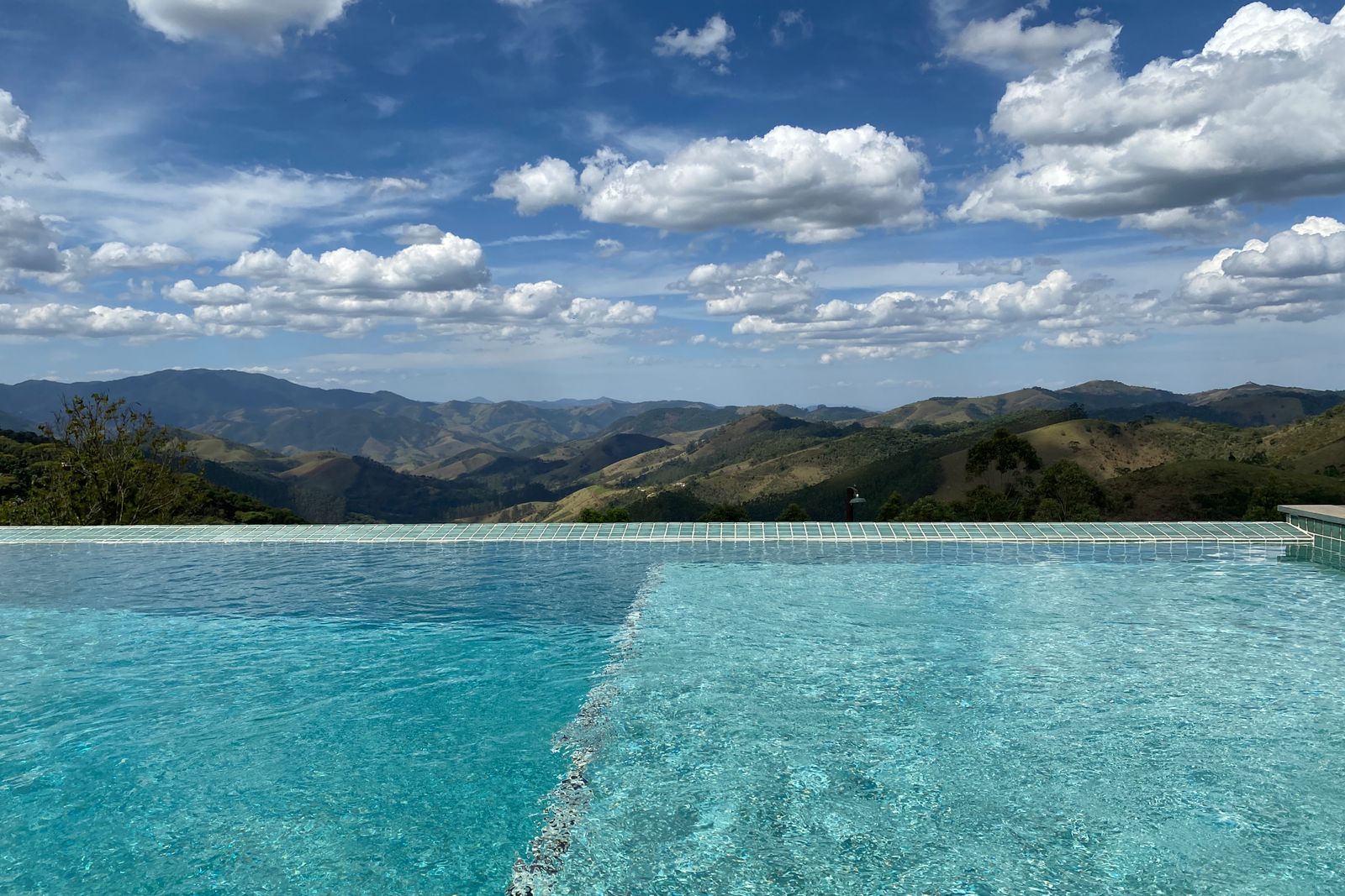 Custom Pool Construction — Andes Pools